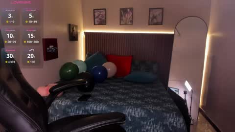 marcus_soler online show from April 22, 2026, 1:56 pm