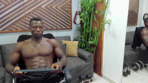 Snapshot of marcusblack_ chatting on February 27, 2025, 11:41 am Marcusssss online show from February 27, 2025, 11:41 am