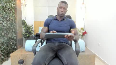 Snapshot of marcusblack_ chatting on September 17, 2025, 11:23 am Marcusssss online show from September 17, 2025, 11:23 am