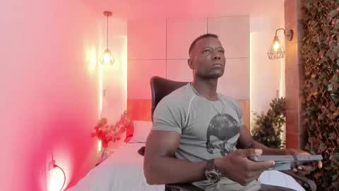 Snapshot of marcusblack_ chatting on September 24, 2025, 11:35 am Marcusssss online show from September 24, 2025, 11:35 am