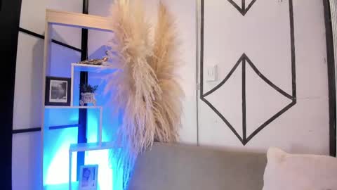 Snapshot of marcuscollins1_ chatting on May 6, 2026, 1:49 pm Marcus online show from May 6, 2026, 1:49 pm