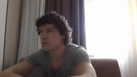 Dorian Salazar online show from April 22, 2026, 6:38 am