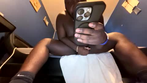 marcuslouis18 online show from June 9, 2026, 1:56 pm