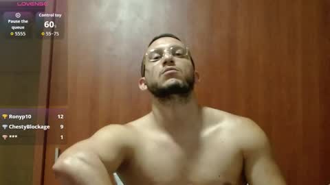   online show from October 8, 2025, 11:46 pm