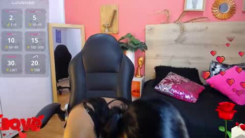 Snapshot of margare_scarlett chatting on February 25, 2025, 12:24 pm margare_scarlett online show from February 25, 2025, 12:24 pm