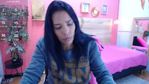 Snapshot of margare_scarlett chatting on September 10, 2025, 11:54 am margare_scarlett online show from September 10, 2025, 11:54 am