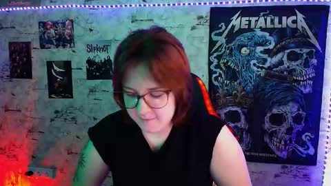 Snapshot of margaret_red chatting on March 22, 2026, 5:33 am Margaret online show from March 22, 2026, 5:33 am