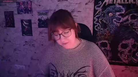 Snapshot of margaret_red chatting on April 25, 2026, 1:41 pm Margaret online show from April 25, 2026, 1:41 pm