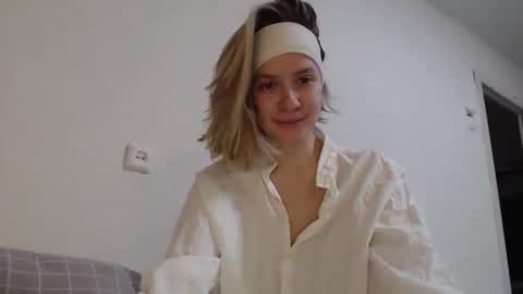 Snapshot of margaretstrein chatting on December 9, 2024, 11:47 am Alex and Jane online show from December 9, 2024, 11:47 am