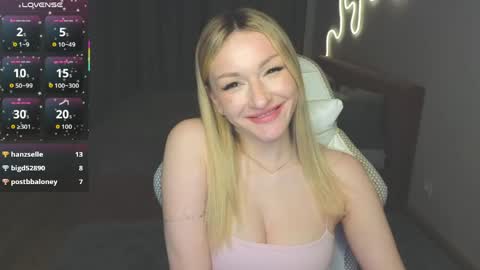 Snapshot of margaretsweet1 chatting on May 27, 2026, 1:57 am Margaret online show from May 27, 2026, 1:57 am