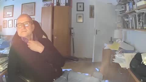 marginalie online show from December 15, 2024, 2:59 pm