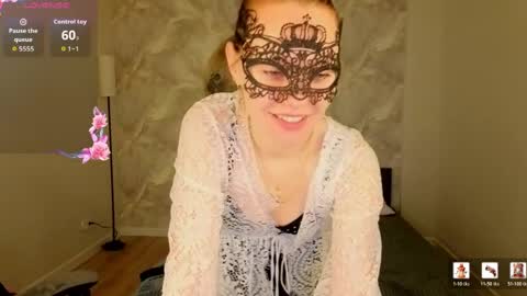 Snapshot of margo_kellly chatting on May 14, 2026, 1:23 am Margo Kellly online show from May 14, 2026, 1:23 am