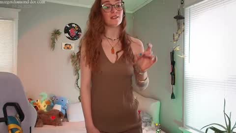 Snapshot of margotdiamond chatting on March 24, 2026, 3:28 pm online show from March 24, 2026, 3:28 pm