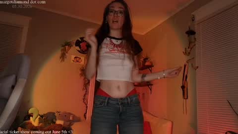Snapshot of margotdiamond chatting on June 1, 2026, 2:13 am online show from June 1, 2026, 2:13 am