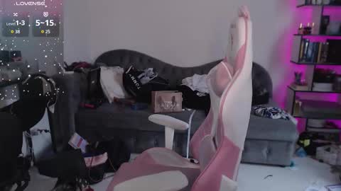 mari moore online show from September 20, 2025, 8:15 am