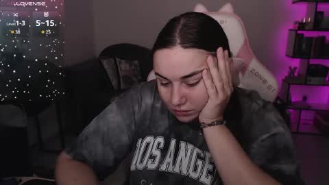 mari moore online show from October 20, 2025, 8:37 am