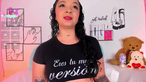 Mari Sweett  online show from September 20, 2025, 8:54 pm