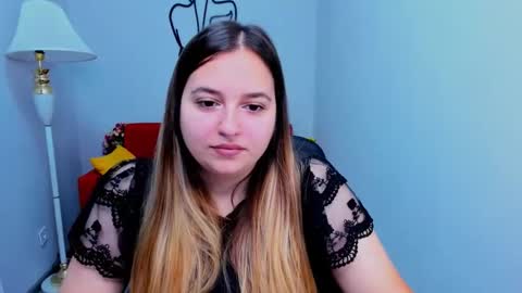 Snapshot of maria_bond chatting on November 30, 2025, 7:23 am Maria online show from November 30, 2025, 7:23 am