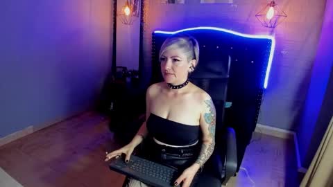 Maria fernanda online show from January 12, 2025, 9:08 pm