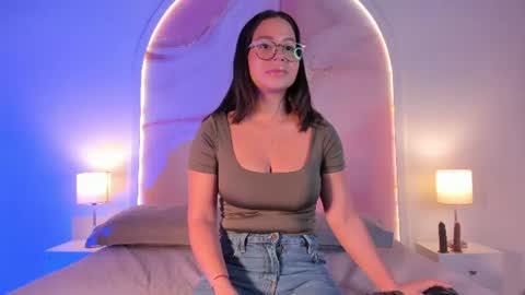 Maria  online show from July 28, 2026, 11:39 am