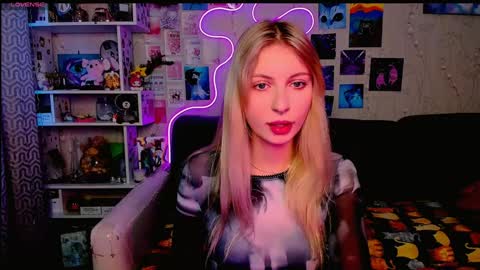 Snapshot of maria_hunt chatting on December 18, 2024, 3:37 am Maria online show from December 18, 2024, 3:37 am