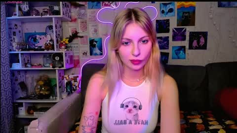 Snapshot of maria_hunt chatting on December 20, 2024, 3:47 am Maria online show from December 20, 2024, 3:47 am