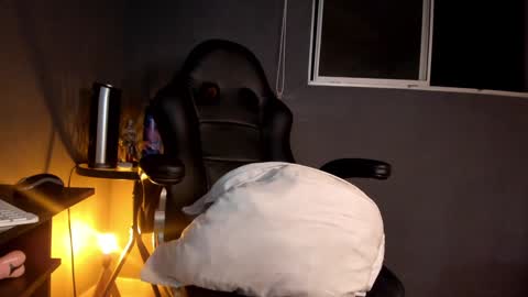 Snapshot of maria_isabells chatting on January 24, 2025, 5:10 am Maria Isabell online show from January 24, 2025, 5:10 am