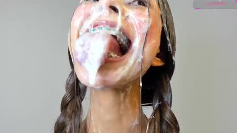 Snapshot of maria_sofii chatting on March 8, 2025, 6:54 am S O F I A model independent online show from March 8, 2025, 6:54 am