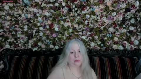 Snapshot of mariabelladonna chatting on May 9, 2026, 6:29 am Maria online show from May 9, 2026, 6:29 am