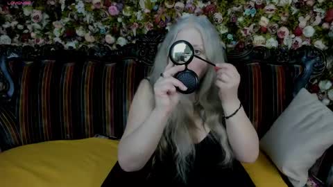 Snapshot of mariabelladonna chatting on May 17, 2026, 2:13 pm Maria online show from May 17, 2026, 2:13 pm