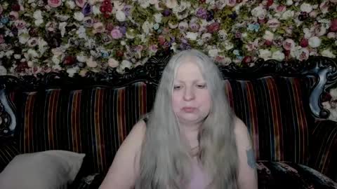 Snapshot of mariabelladonna chatting on May 30, 2026, 12:35 pm Maria online show from May 30, 2026, 12:35 pm