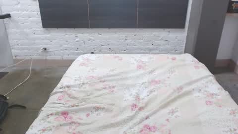 Snapshot of mariabril77 chatting on September 21, 2025, 2:19 pm Call me Mara online show from September 21, 2025, 2:19 pm