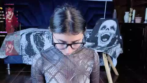 Snapshot of mariagh_ chatting on October 7, 2025, 7:33 pm Maria online show from October 7, 2025, 7:33 pm