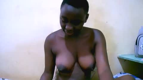 mariah_lovely online show from June 3, 2026, 7:44 am