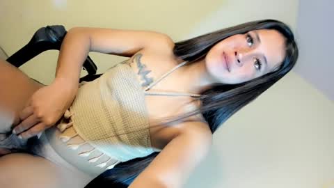 mariahah69 online show from March 18, 2026, 1:03 pm