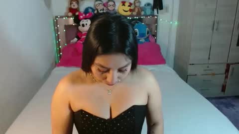 Snapshot of mariajose2015 chatting on December 17, 2025, 11:49 am Mariajose online show from December 17, 2025, 11:49 am