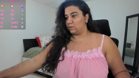 Snapshot of mariamcastillo chatting on April 16, 2026, 3:18 am Mariam Castiblanco online show from April 16, 2026, 3:18 am
