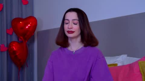 MariaMenson online show from February 17, 2025, 4:09 am