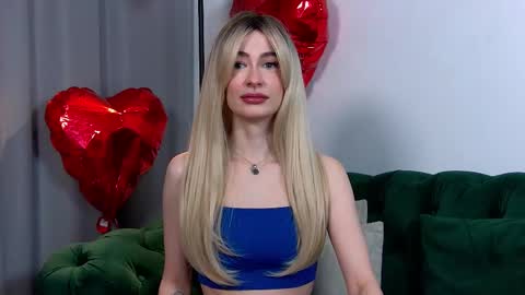 MariaMenson online show from February 27, 2025, 6:42 pm