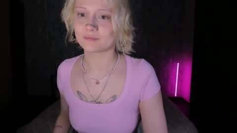 Snapshot of mariamilkis chatting on October 7, 2025, 11:24 pm Maria online show from October 7, 2025, 11:24 pm