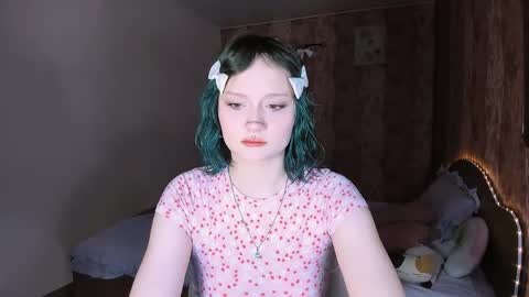 Snapshot of mariamilkis chatting on May 8, 2026, 7:41 pm Maria online show from May 8, 2026, 7:41 pm