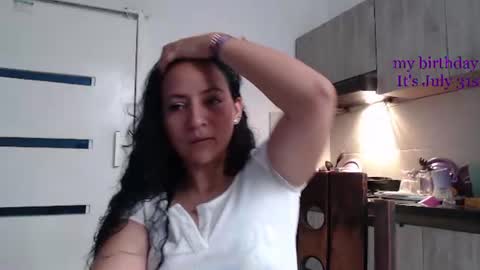 mariamualata online show from July 4, 2026, 9:32 pm