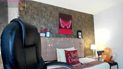 Marian online show from December 20, 2025, 7:10 pm