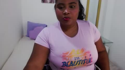 Snapshot of marian_bbw chatting on July 27, 2026, 12:34 pm Marian BBW online show from July 27, 2026, 12:34 pm