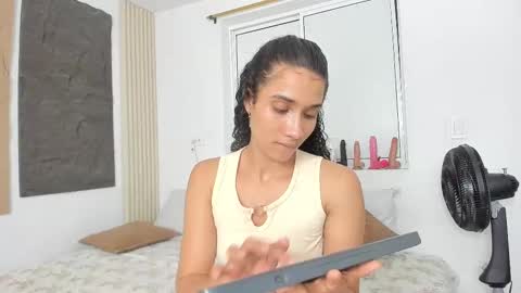 Marian online show from October 16, 2025, 11:00 am