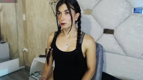 Mariana online show from April 12, 2026, 11:37 am
