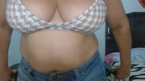 Snapshot of mariana995649 chatting on January 8, 2025, 8:18 pm mariana995649 online show from January 8, 2025, 8:18 pm