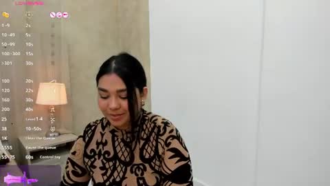 Mariana Allen online show from July 20, 2026, 7:33 am