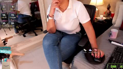 Snapshot of mariana_c chatting on April 8, 2026, 2:39 pm Mar y online show from April 8, 2026, 2:39 pm