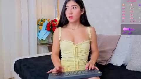 Snapshot of mariana_kalo chatting on July 2, 2026, 11:27 am Mariana online show from July 2, 2026, 11:27 am